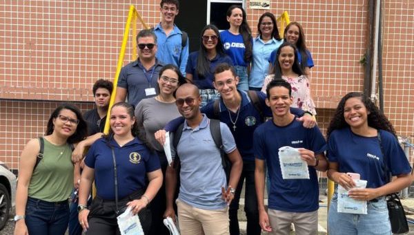 CreaJr-SE promove visita técnica e estudantes acompanham processo de purificação da água