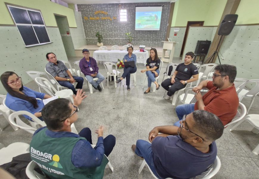 Crea-SE e Emdagro realizam roda de conversa com revendedores de agrotóxicos em Nossa Senhora das Dores